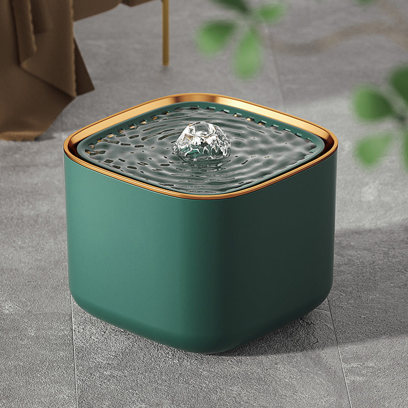 Protect your cat from dehydration and urinary emergencies with EVORA PETS